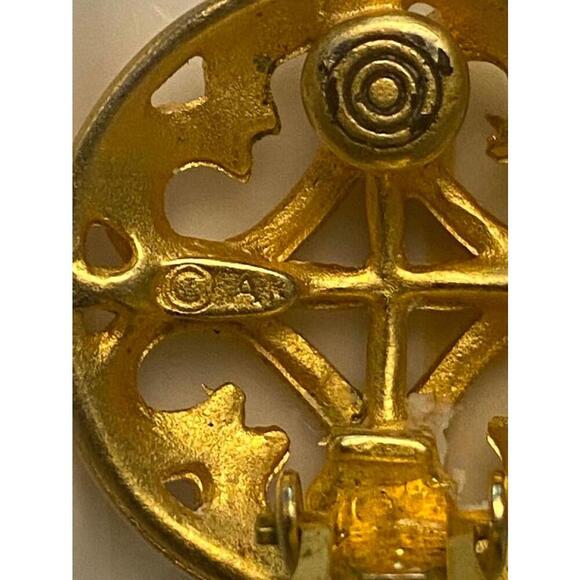 Anne Klein Vintage Decorative Clip Earrings - Picture 7 of 9